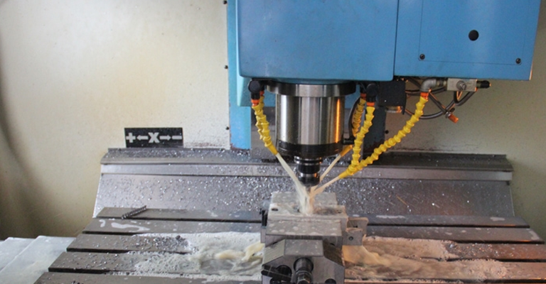 CNC Dik İşleme Merkezi