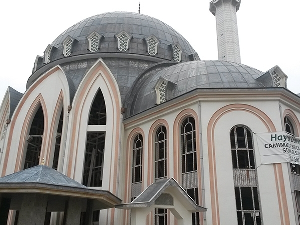 İstanbul Bahçelievler Mimar Sinan Cami