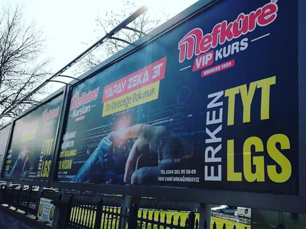 Mefküre Billboard